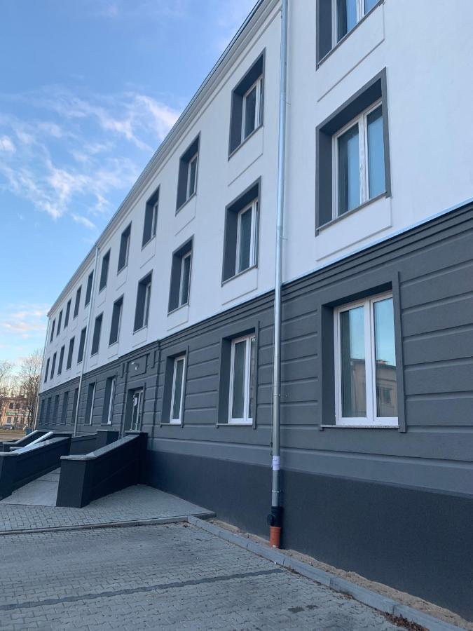 גורז'וב ווילקופולסקי Apartament Walczaka 11 Miejsce Parkingowe מראה חיצוני תמונה