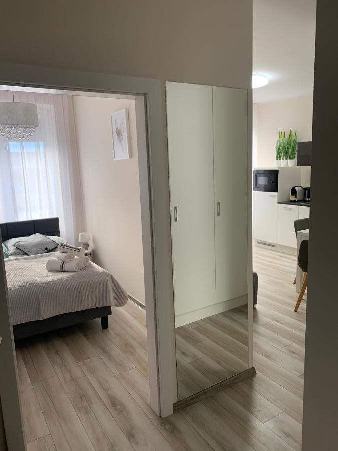 גורז'וב ווילקופולסקי Apartament Walczaka 11 Miejsce Parkingowe מראה חיצוני תמונה